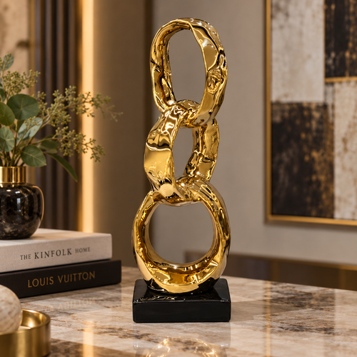 Elegant Gold Interlocking Ring Chain Sculpture