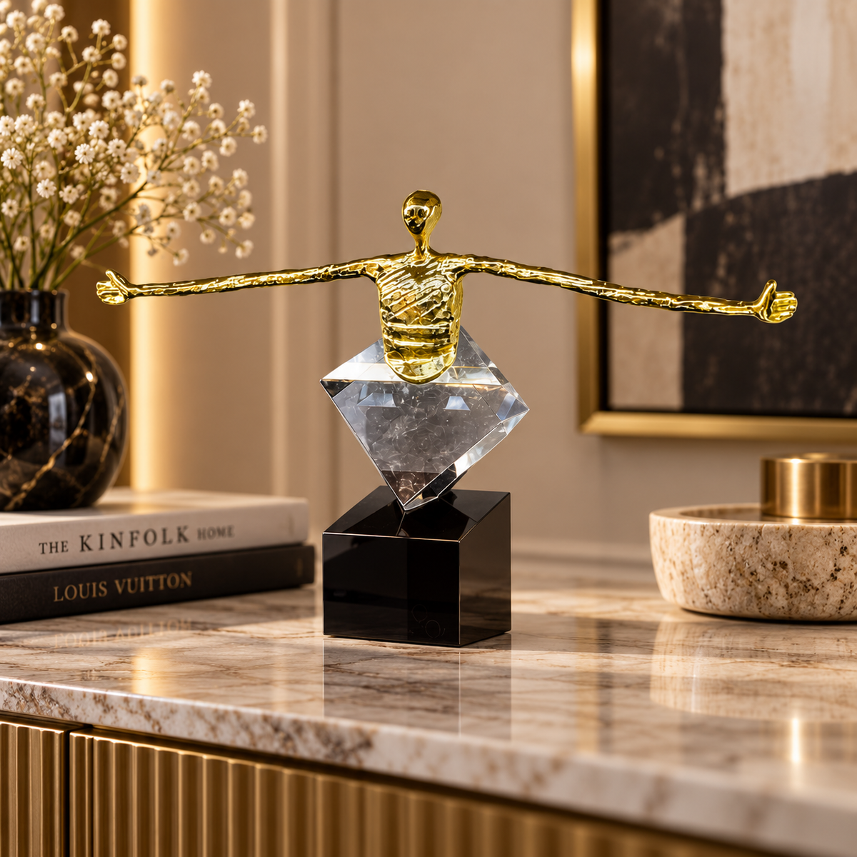 Elegant Horizon Figure Showpiece