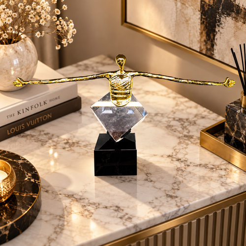 Elegant Horizon Figure Showpiece