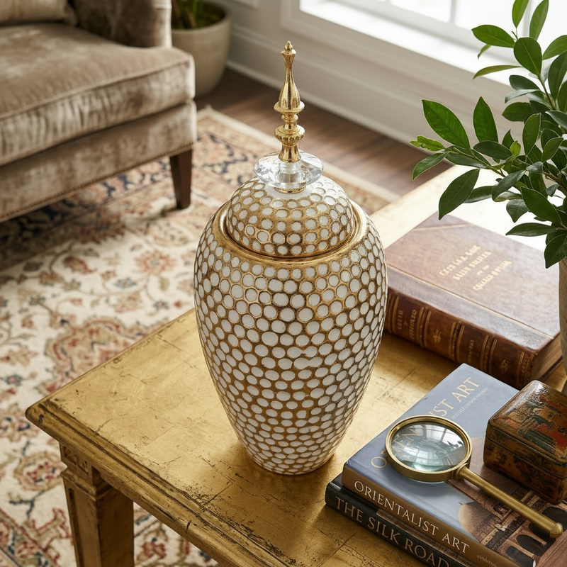 Modern Honeycomb Textured Ginger Vase With Lid