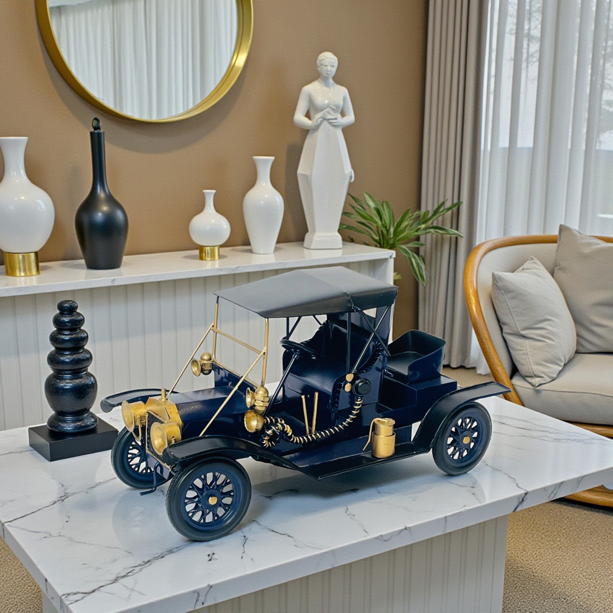 Vintage Elegance Car Showpiece