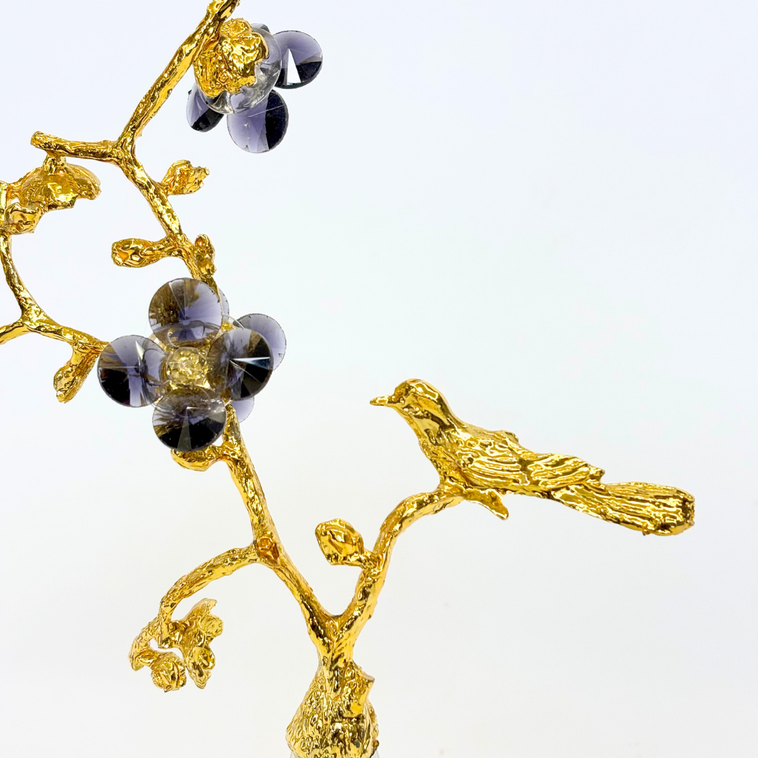 Elite Decor Showpiece