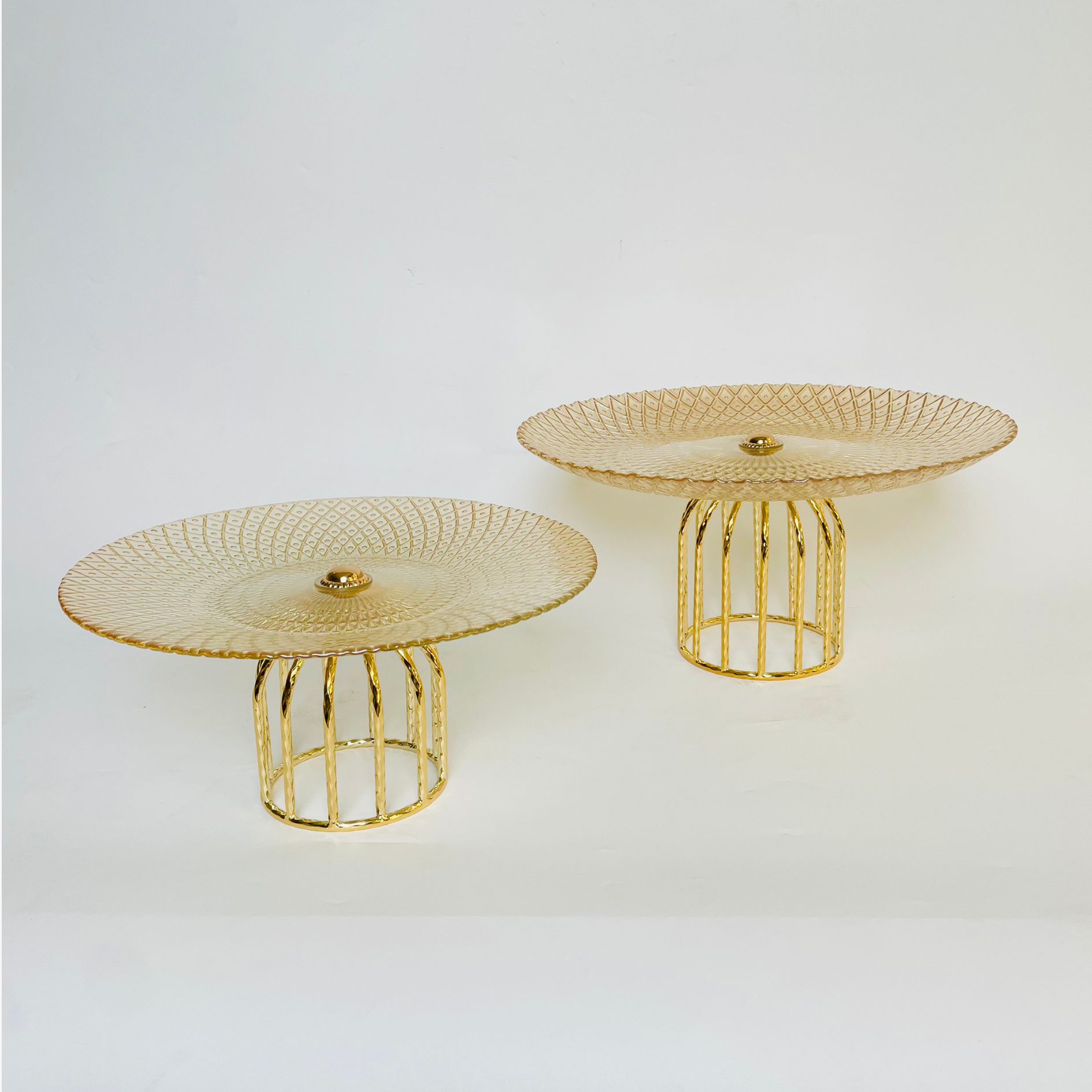 Elegant Golden Cake Stand