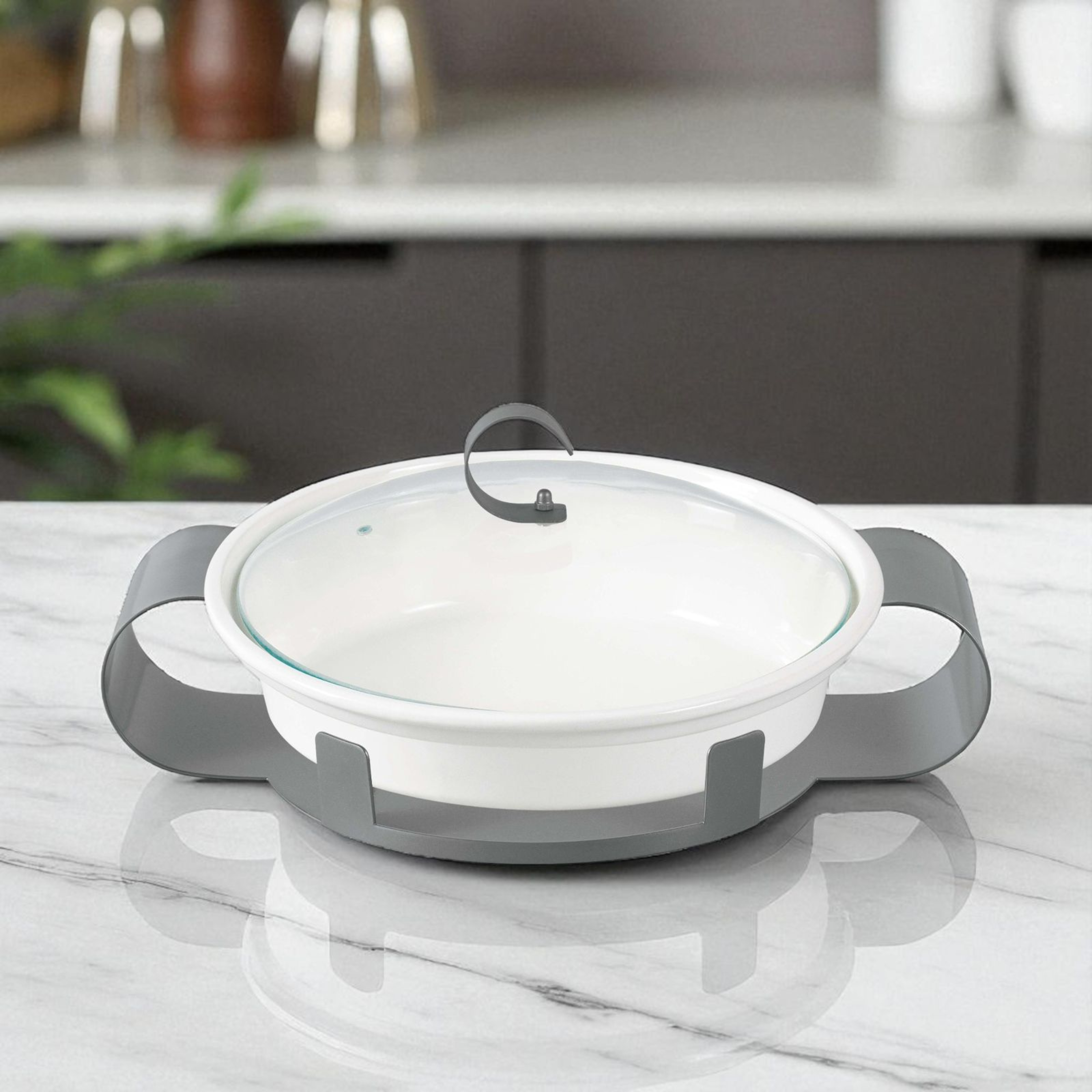 Elegant Round Serving Casserole – Dual-Tone Finish