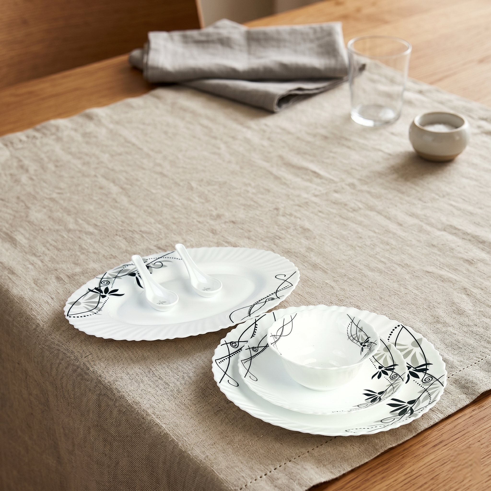 Royal Bloom – Premium 33pc Opalware Dining Set