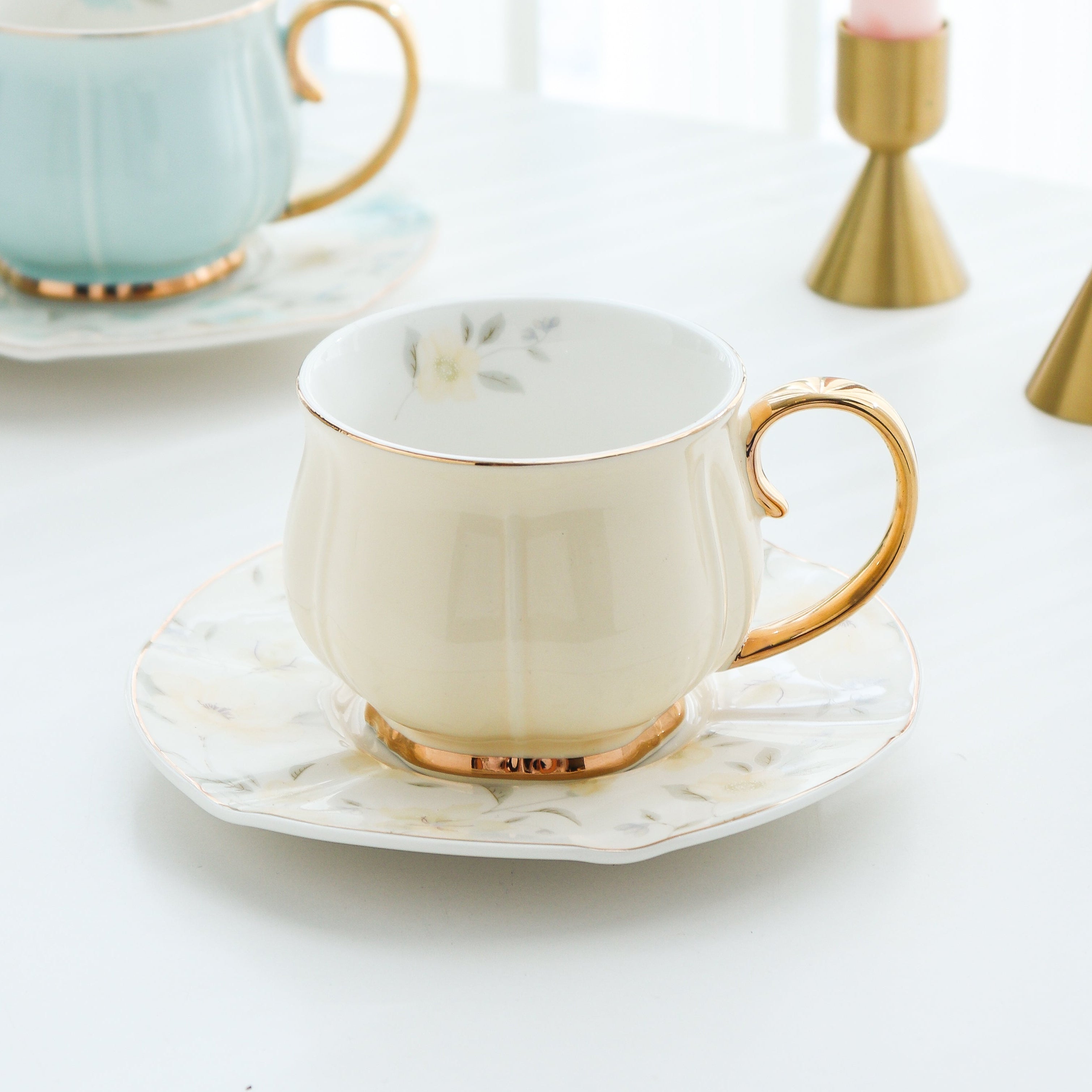 Cream Vinatge Luxe 12pc Tea Set