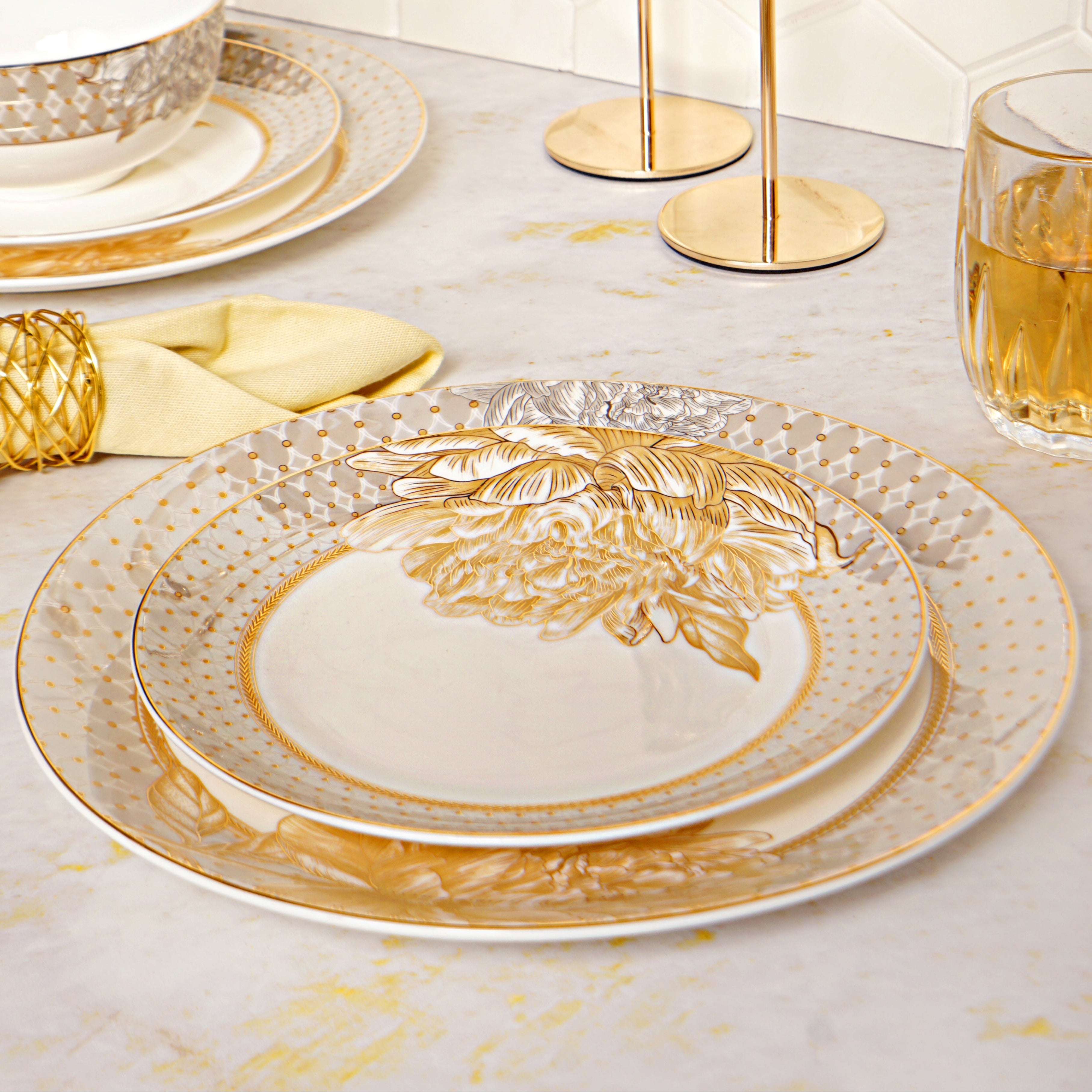 Gold Lustre 33pc Dinner Set