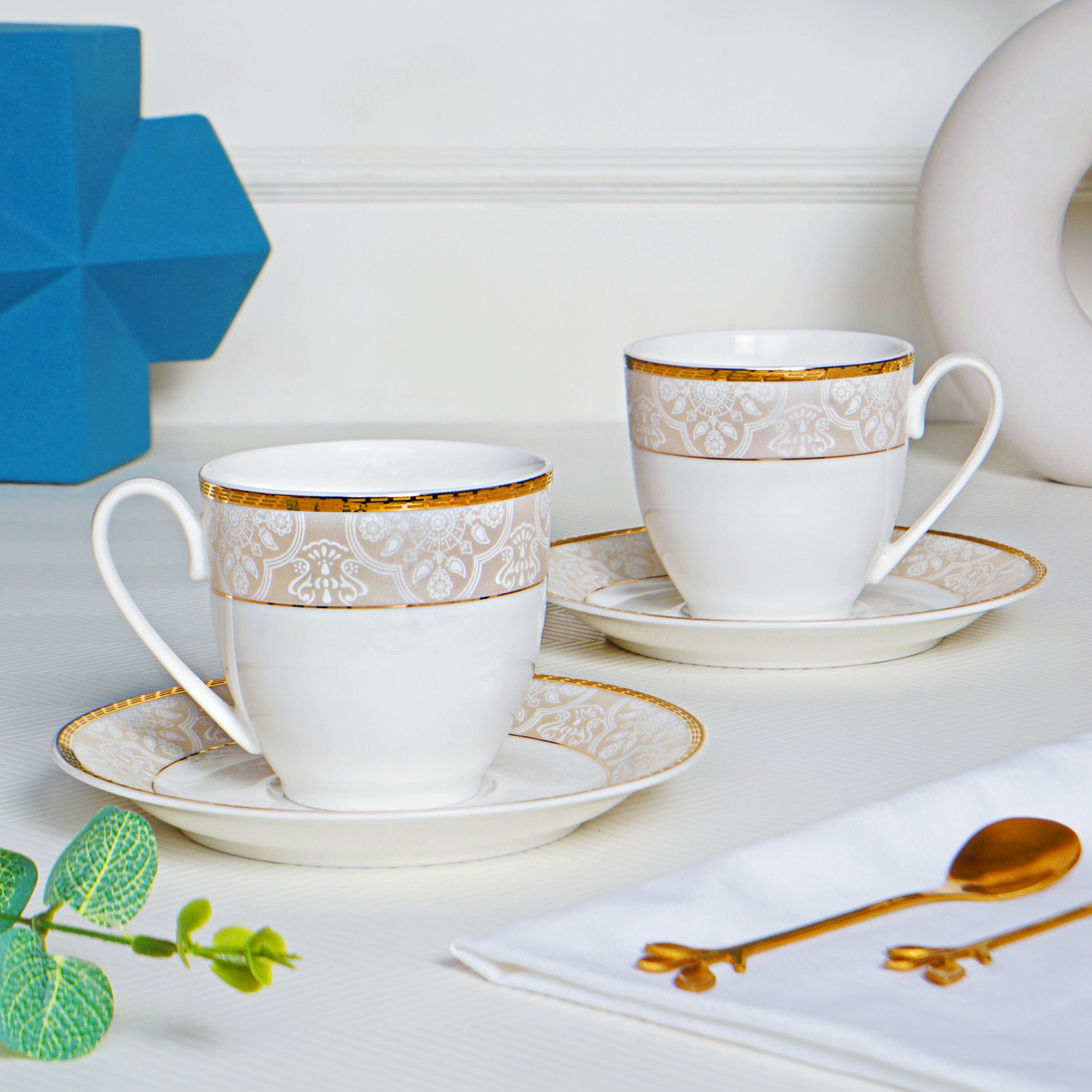 Pearl Gold Charm 12pc Tea Set