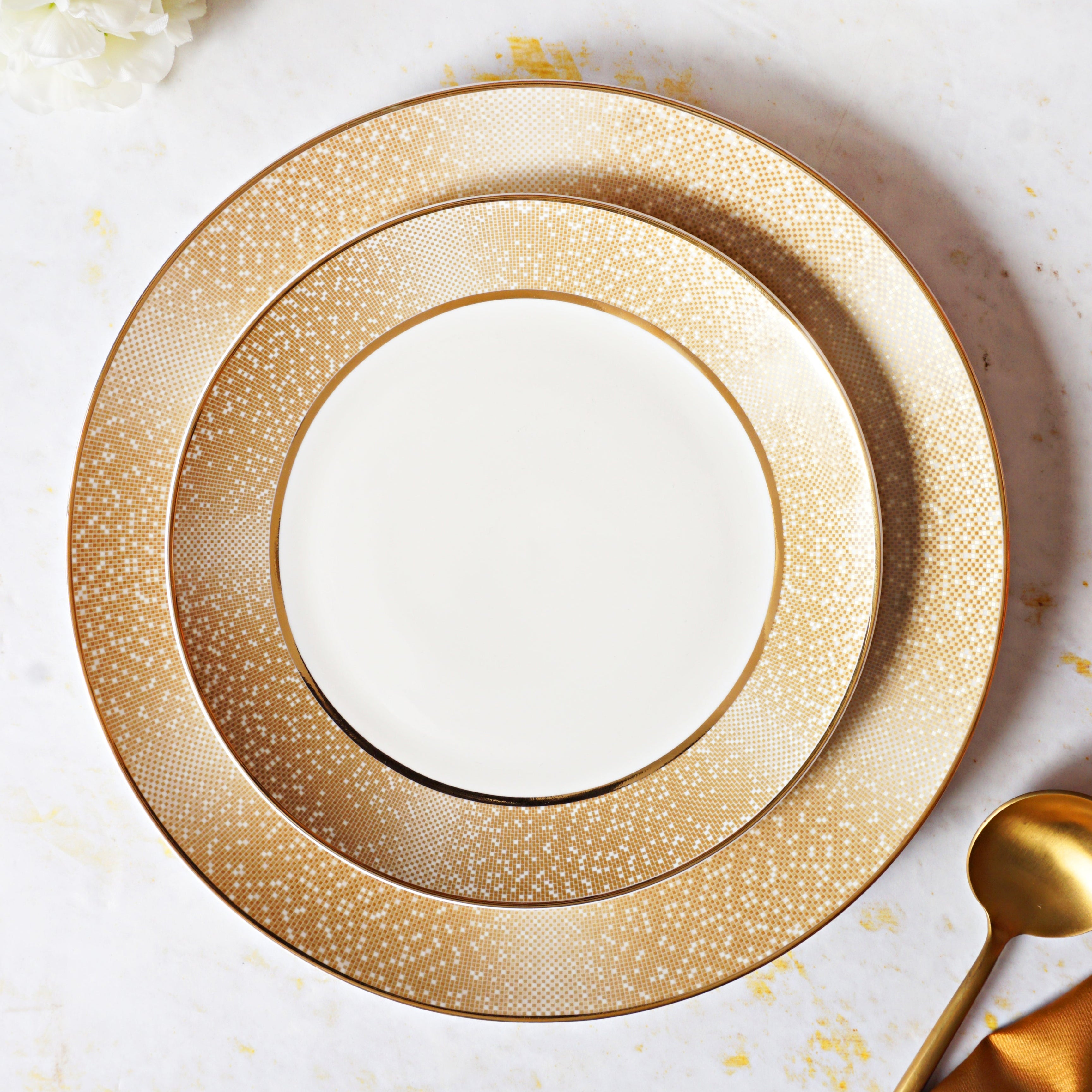 Golden Glow 39pc Dinner Set