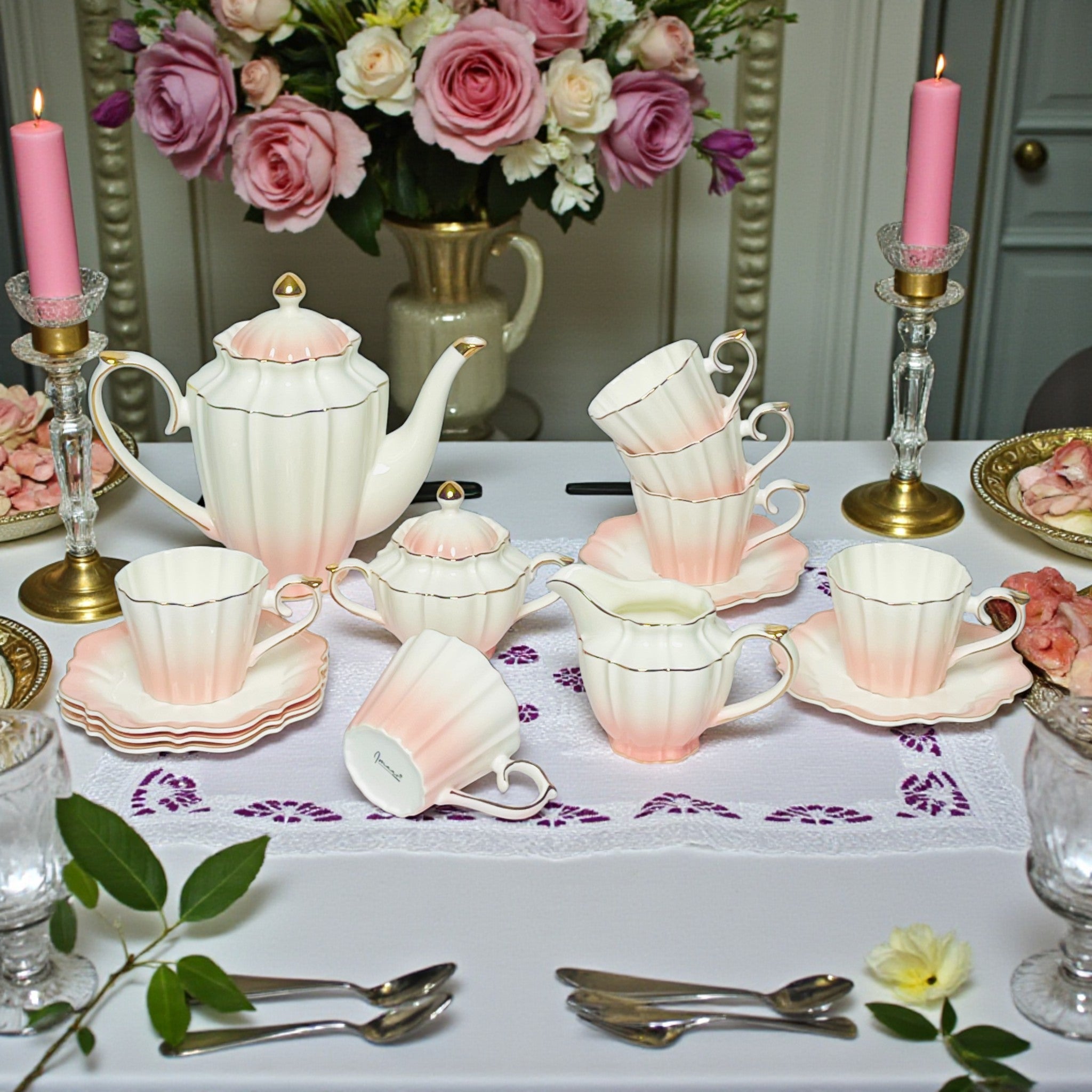The Grand Duchess - 15Pc Luxury  Tea Set