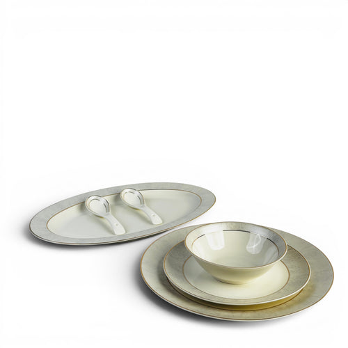 Exquisite Allure Dinner Set