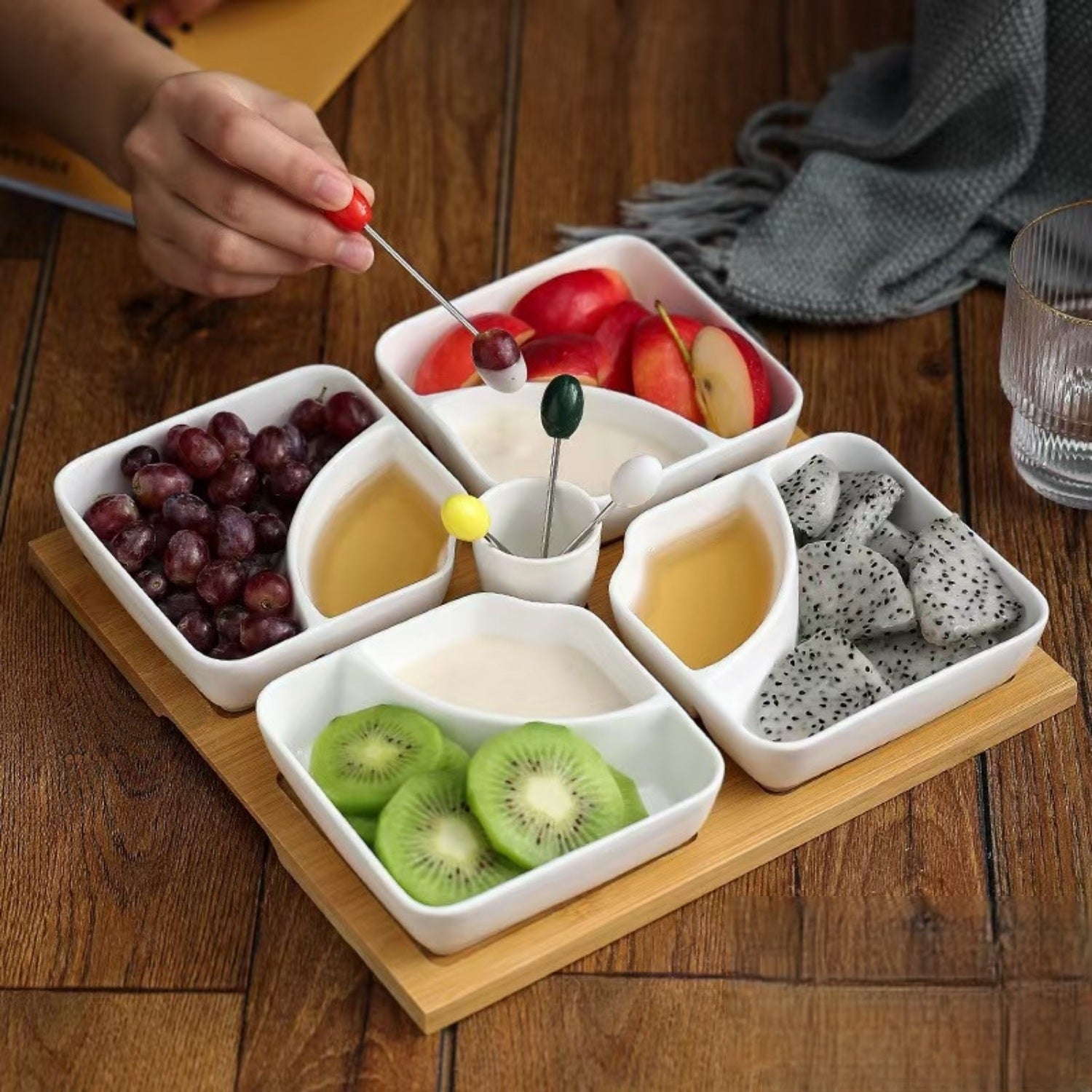 Ceramic Serving Bowls With Tray
