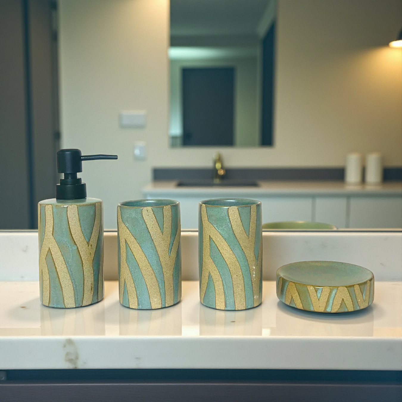 Aesthetic Bathroom Dispenser Set