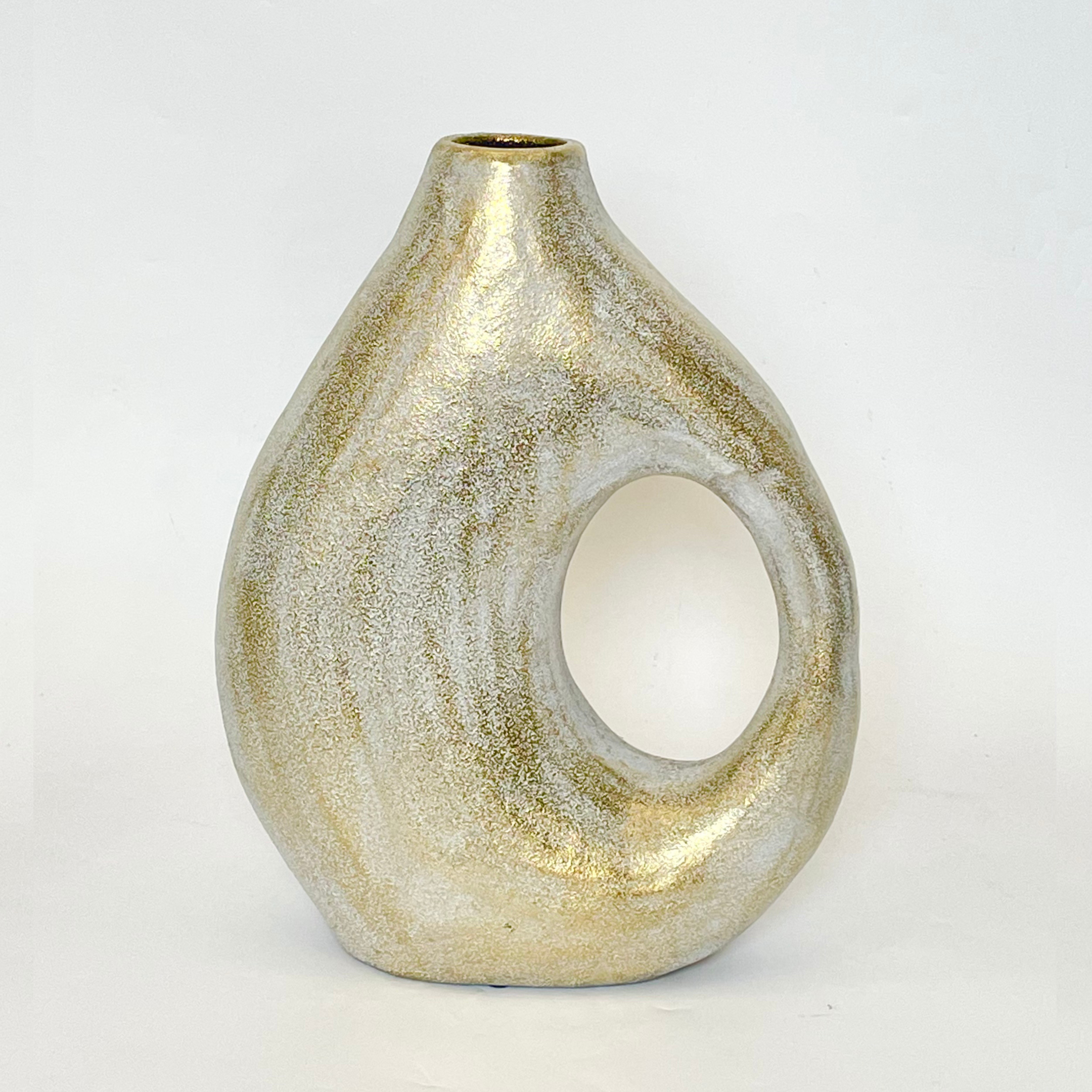 Prestige Aura Vase