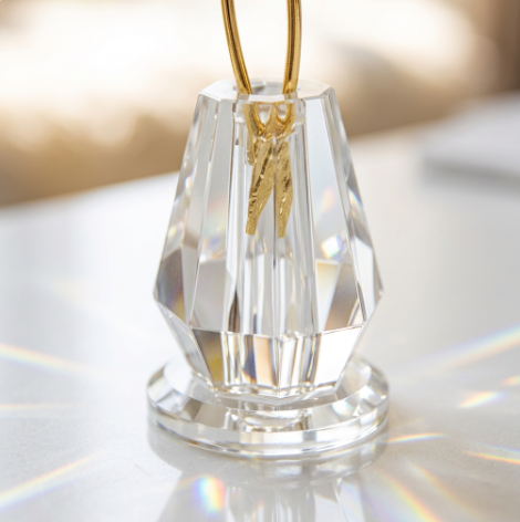 Luxury Pink Crystal Lily & Gold Stem Table Figurine