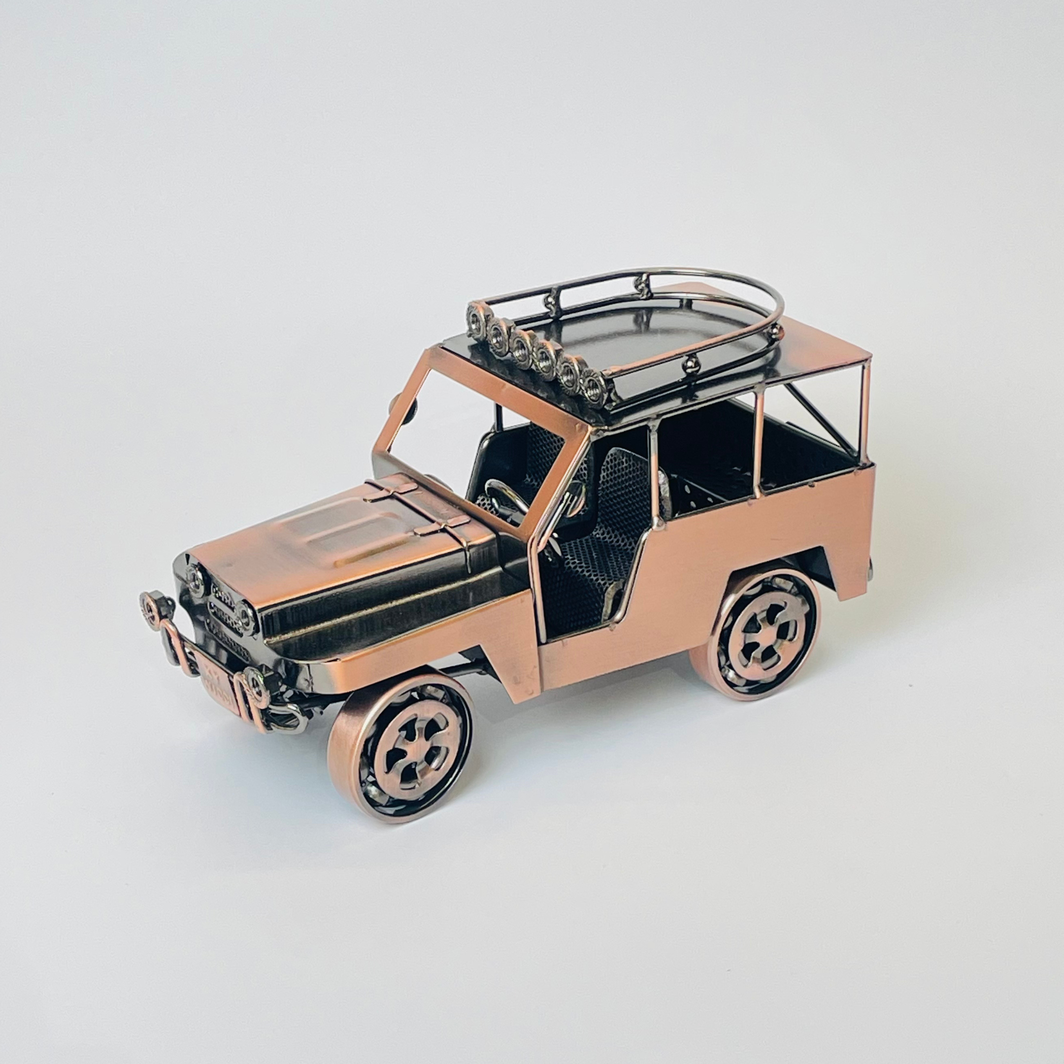 Elite Craft Luxury Metal Car Showpiece