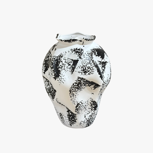 Imperial Monochrome Motion Vase