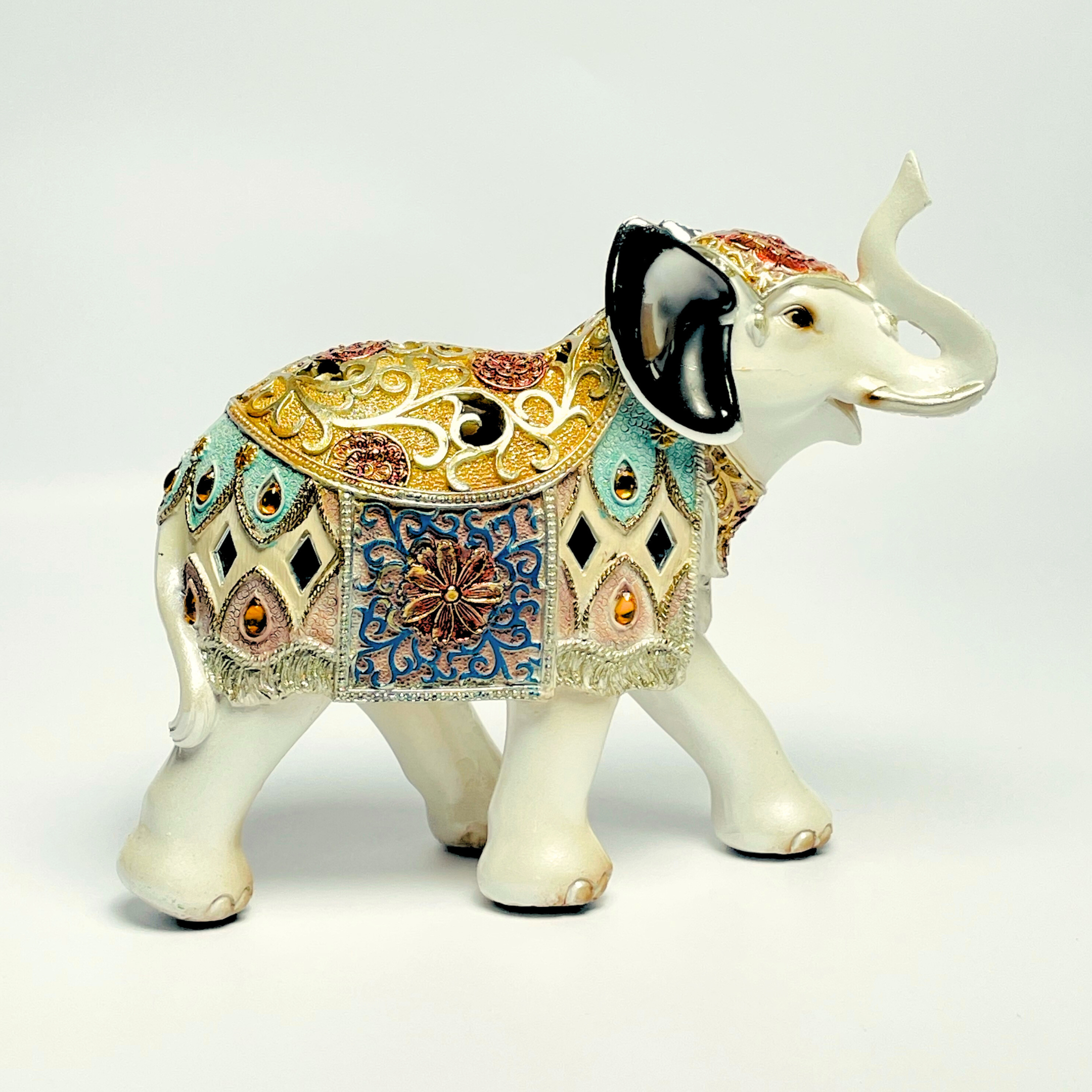 Ancient Elephant Showpiece