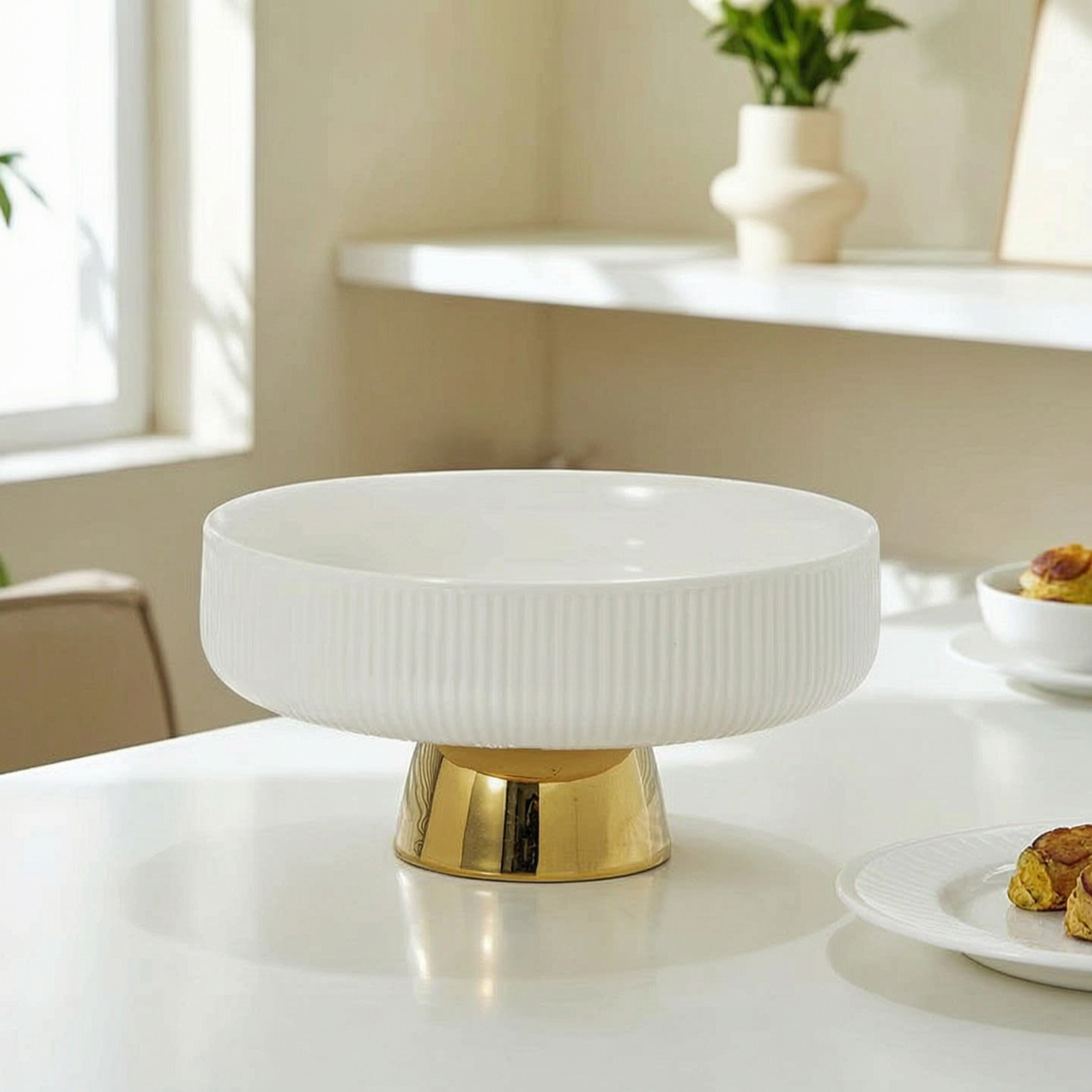 Elegant Ceramic Serving Bowl with Golden Base