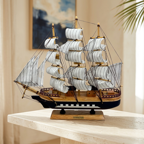 Wooden Nautical Clipper Ship Cutty Sark Model