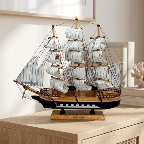 Wooden Nautical Clipper Ship Cutty Sark Model