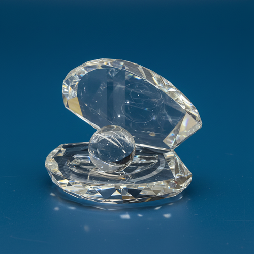 Elegant Crystal Oyster Shell Decorative Showpiece