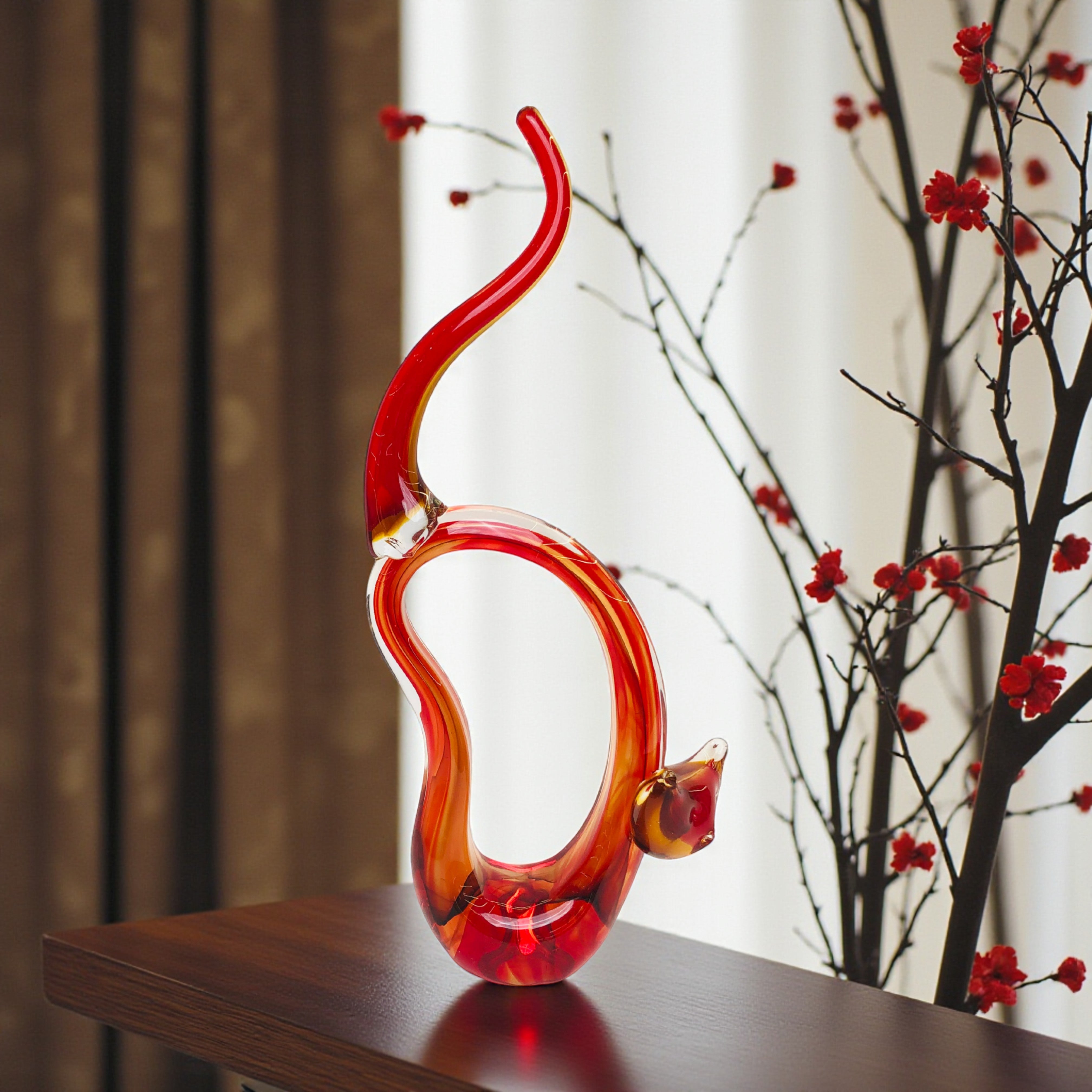 Crystal Cat Showpiece – Elegant Decorative Figurine