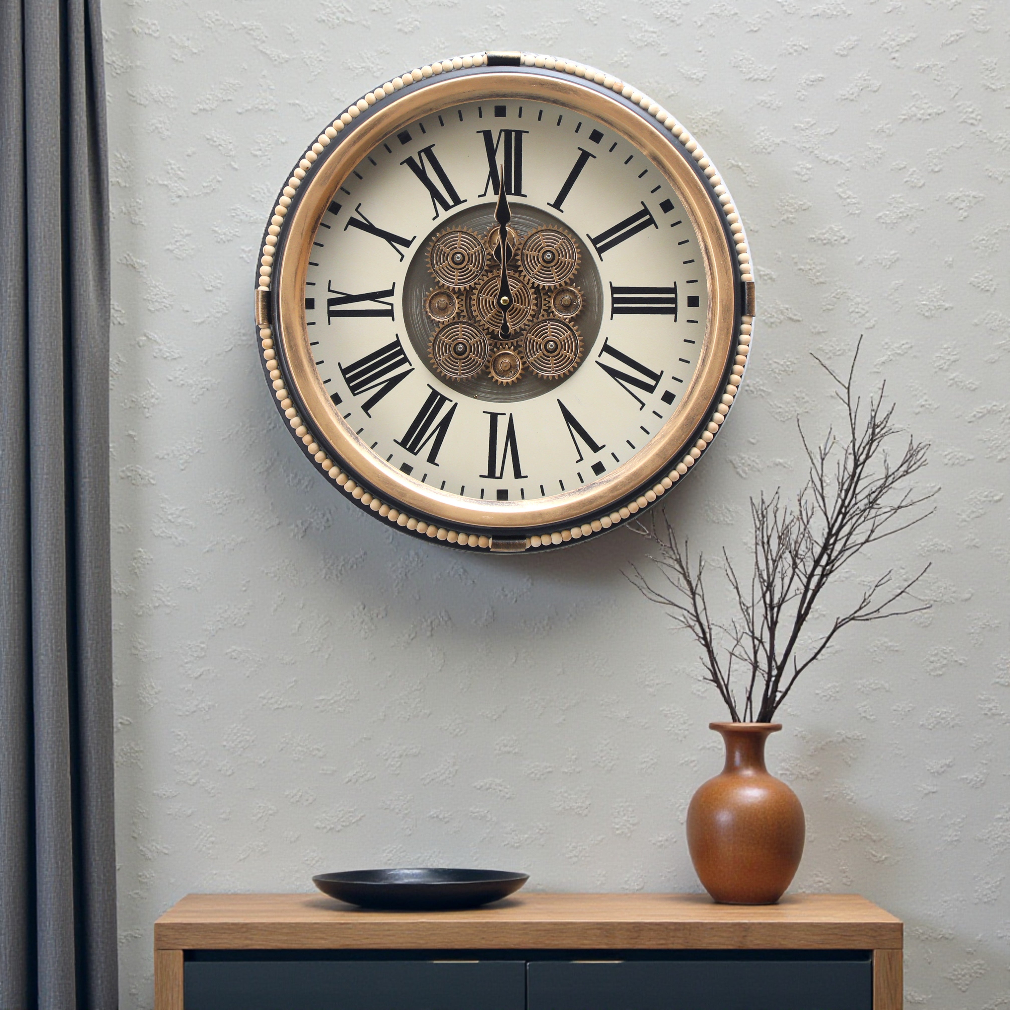 Vintage Roman Numeral Gear Wall Clock – 43cm Classic Design